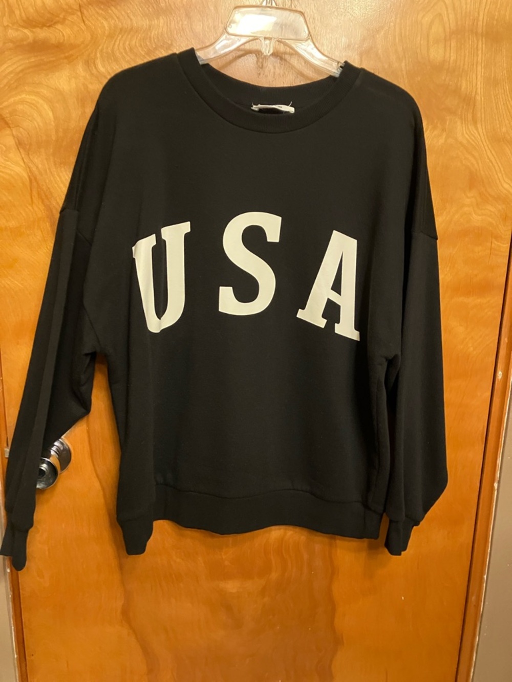 ZENANA  Black Crewneck Sweatshirt with White USA Graphic OVERSIZED. Size S. EUC